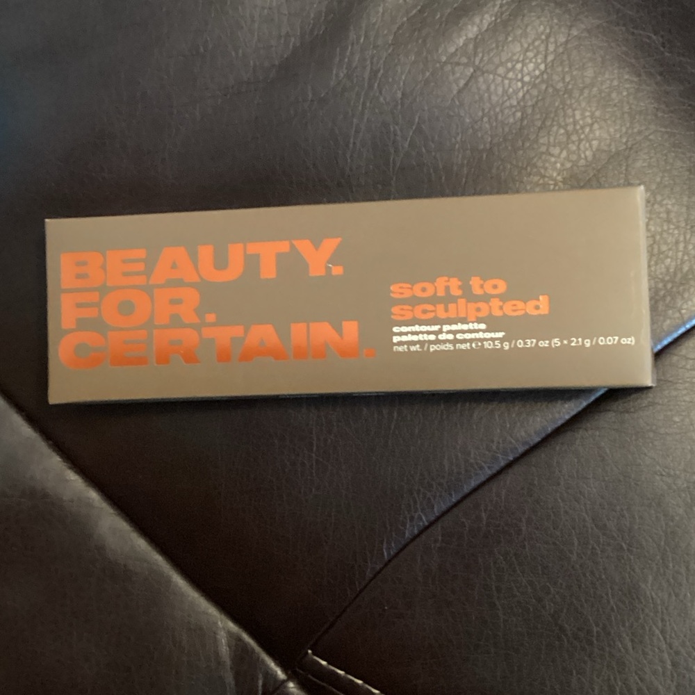🧡2/$25 Bundle Deal🧡 NWT Beauty for Certain Soft to Sculpted Contour Palette